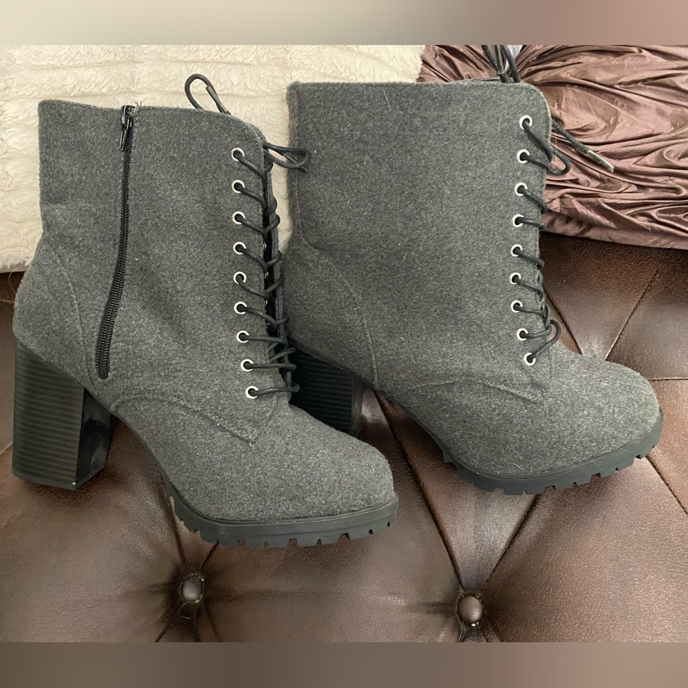 Gray Chunky Boots - size 12W
